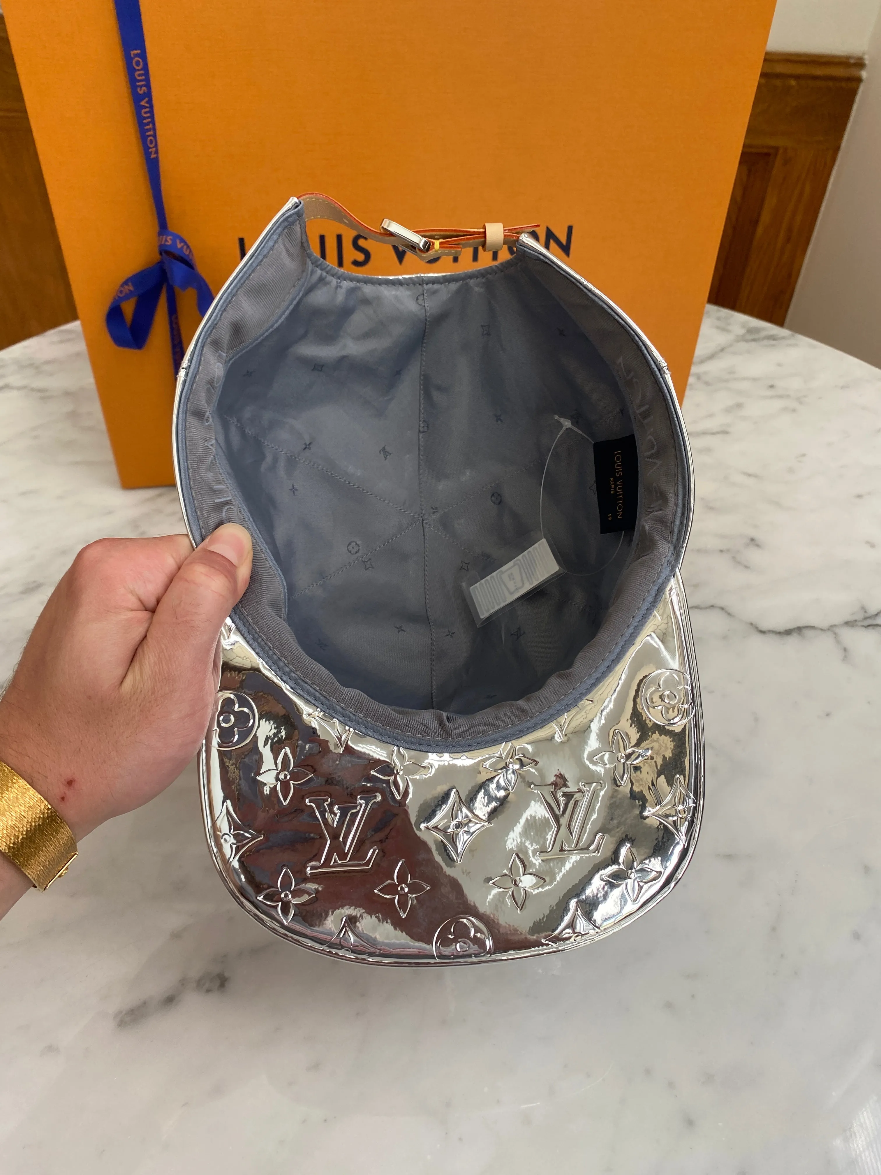 Louis Vuitton - Mirror Monogram Logo Hat