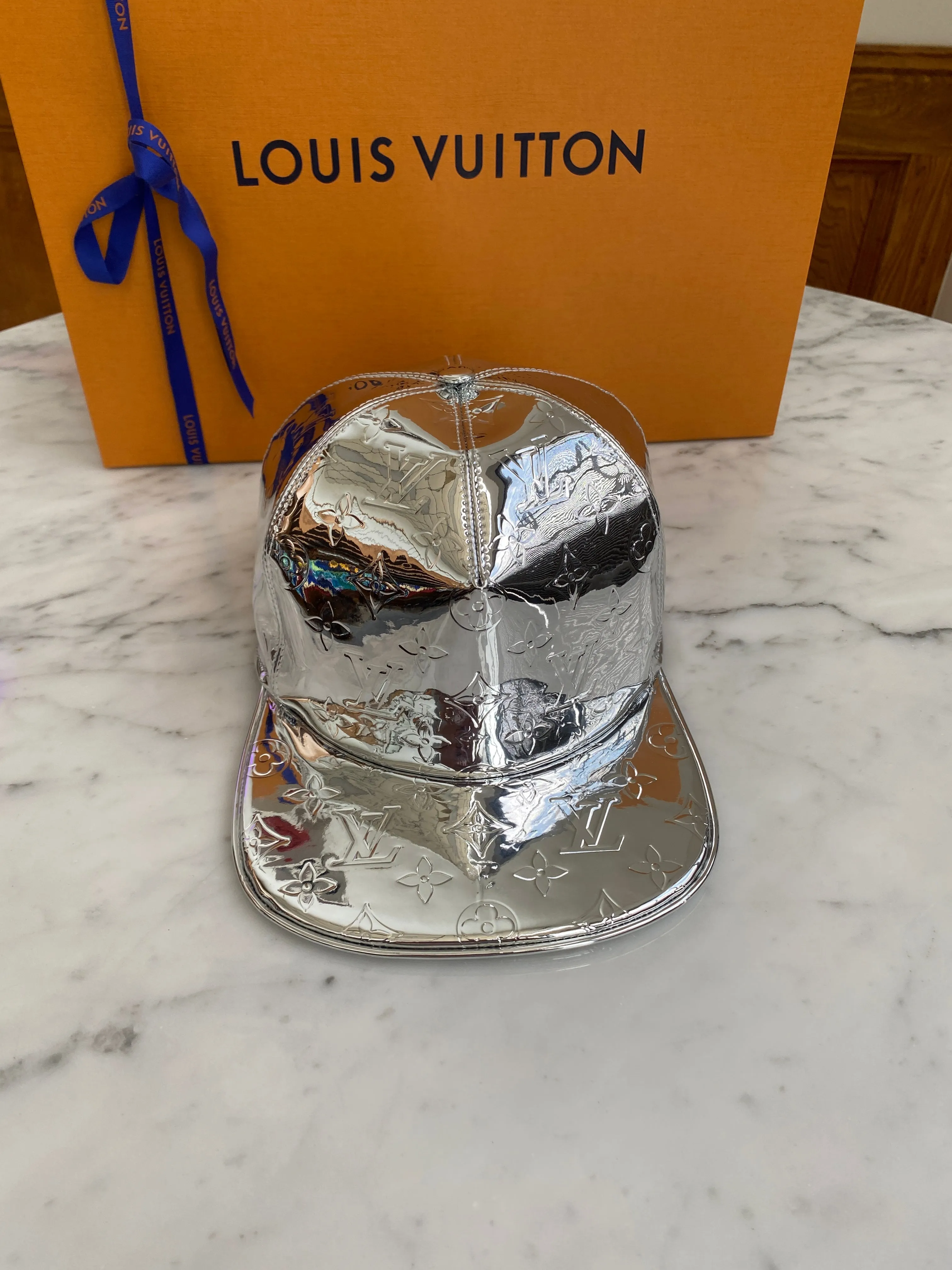 Louis Vuitton - Mirror Monogram Logo Hat