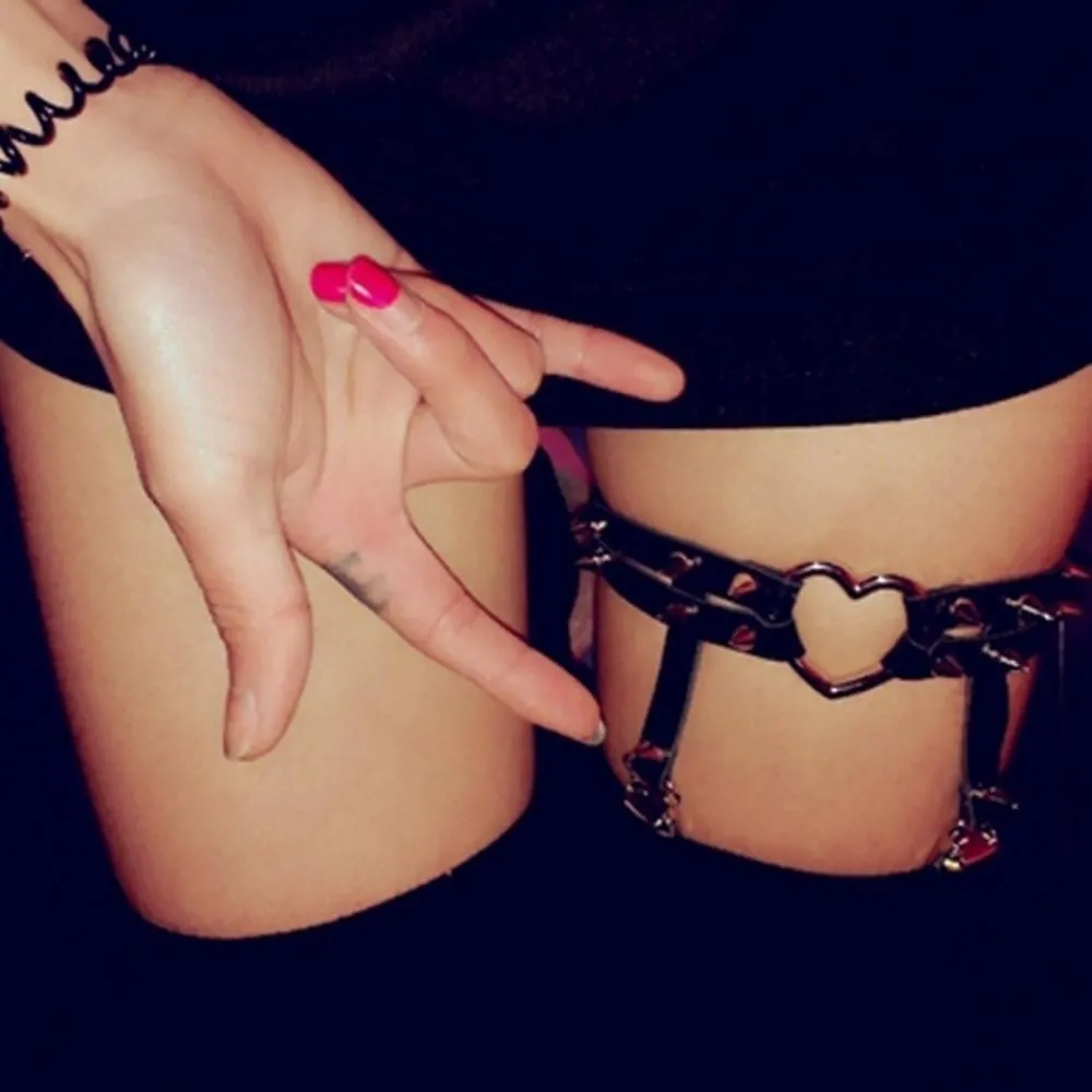 Spiky Heart Garter Belt